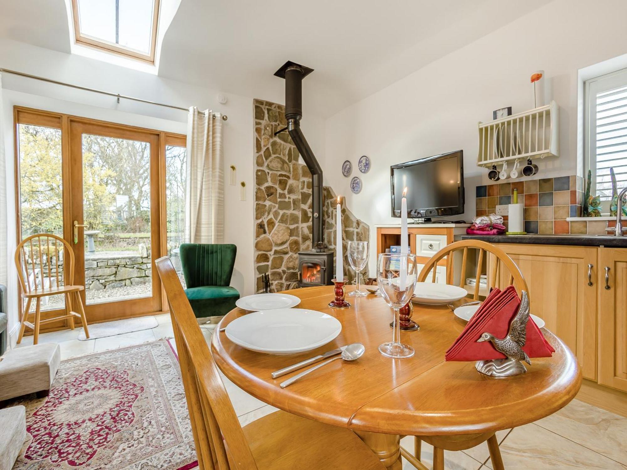 Appletree Cottage Kirkton of Tealing エクステリア 写真